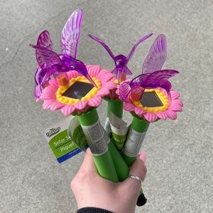 NEW Spring Flower & Hummingbird Light Up Garden Stake bundle